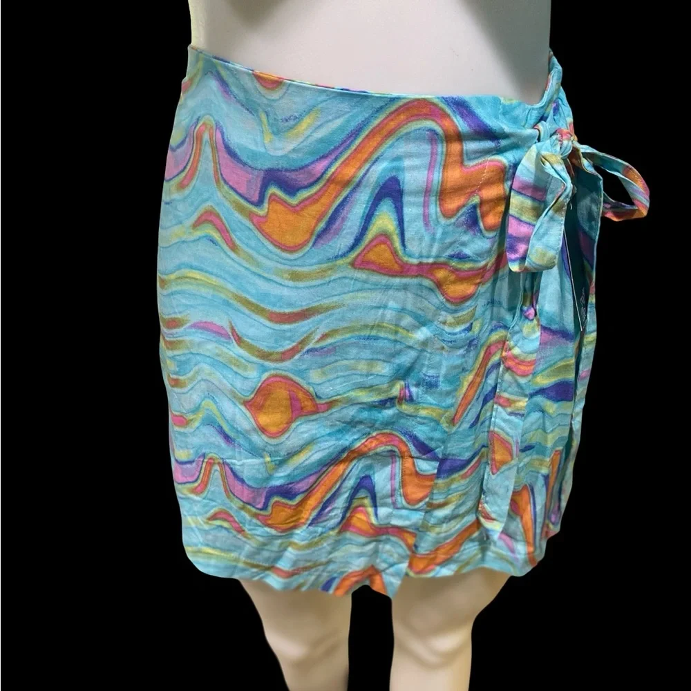 Colorful Swirl Two-Piece skirt and halter top Set XS - Picture 2 of 9